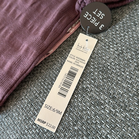 NWT Nicole Miller 3-piece set, onesies, size 3-6 months - Picture 3 of 6